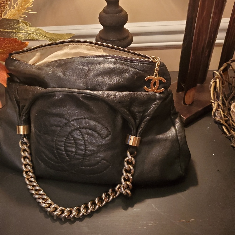 COPY - Purse.   Authentic